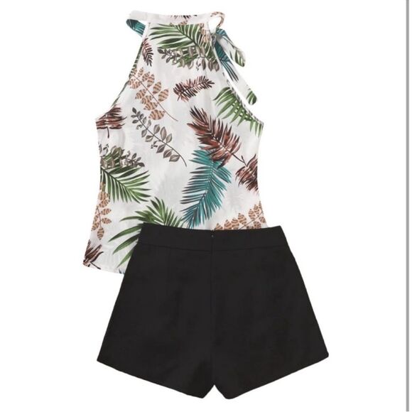 New Floral Top and Short Set Size Small - Picture 9 of 14